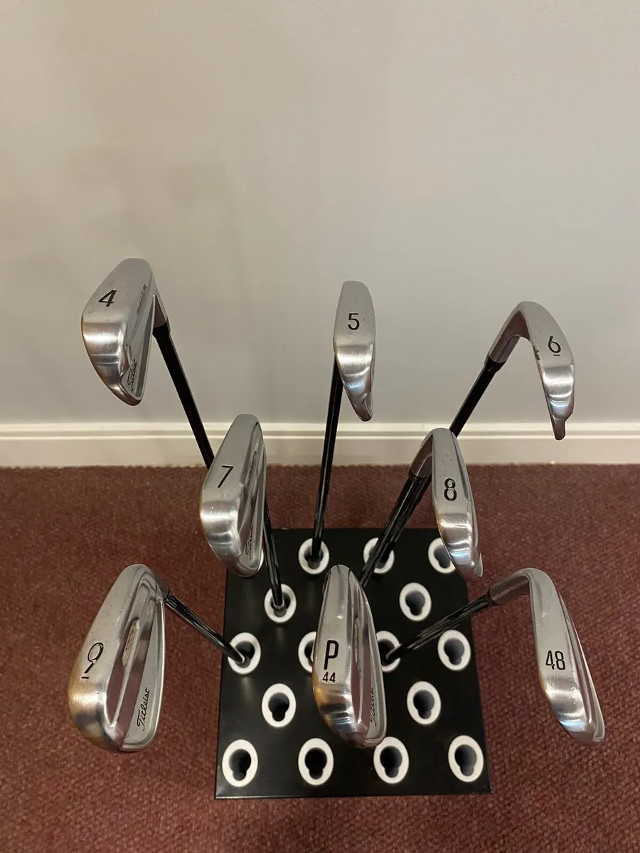 Titleist T100s Irons 4 48deg (8 clubs!) for sale in Co. Wexford for €