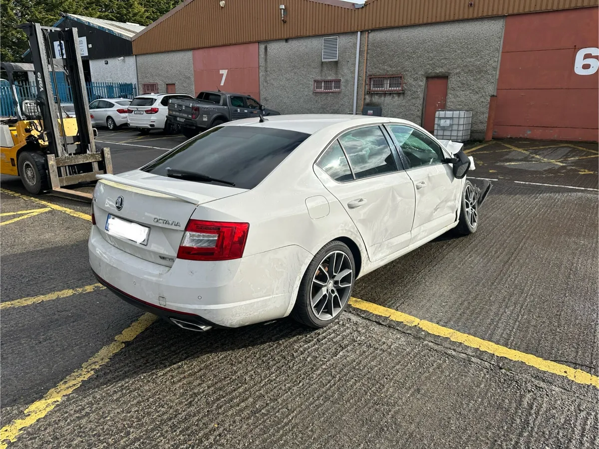 2016 SKODA OCTAVIA VRS BREAKING - Image 4