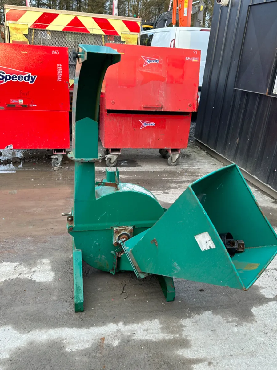 PTO Wood chipper  to Suit 20hp + Tractor - Image 4