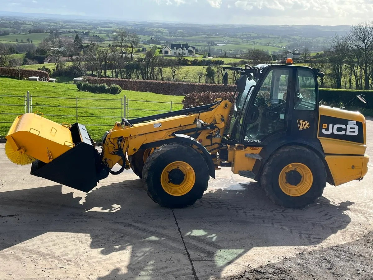 JCB TM 310S