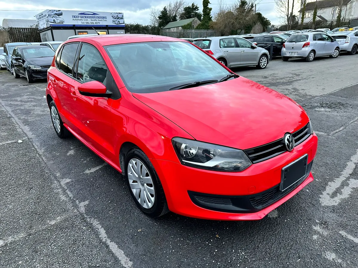 Volkswagen Polo 2014 with CarPlay