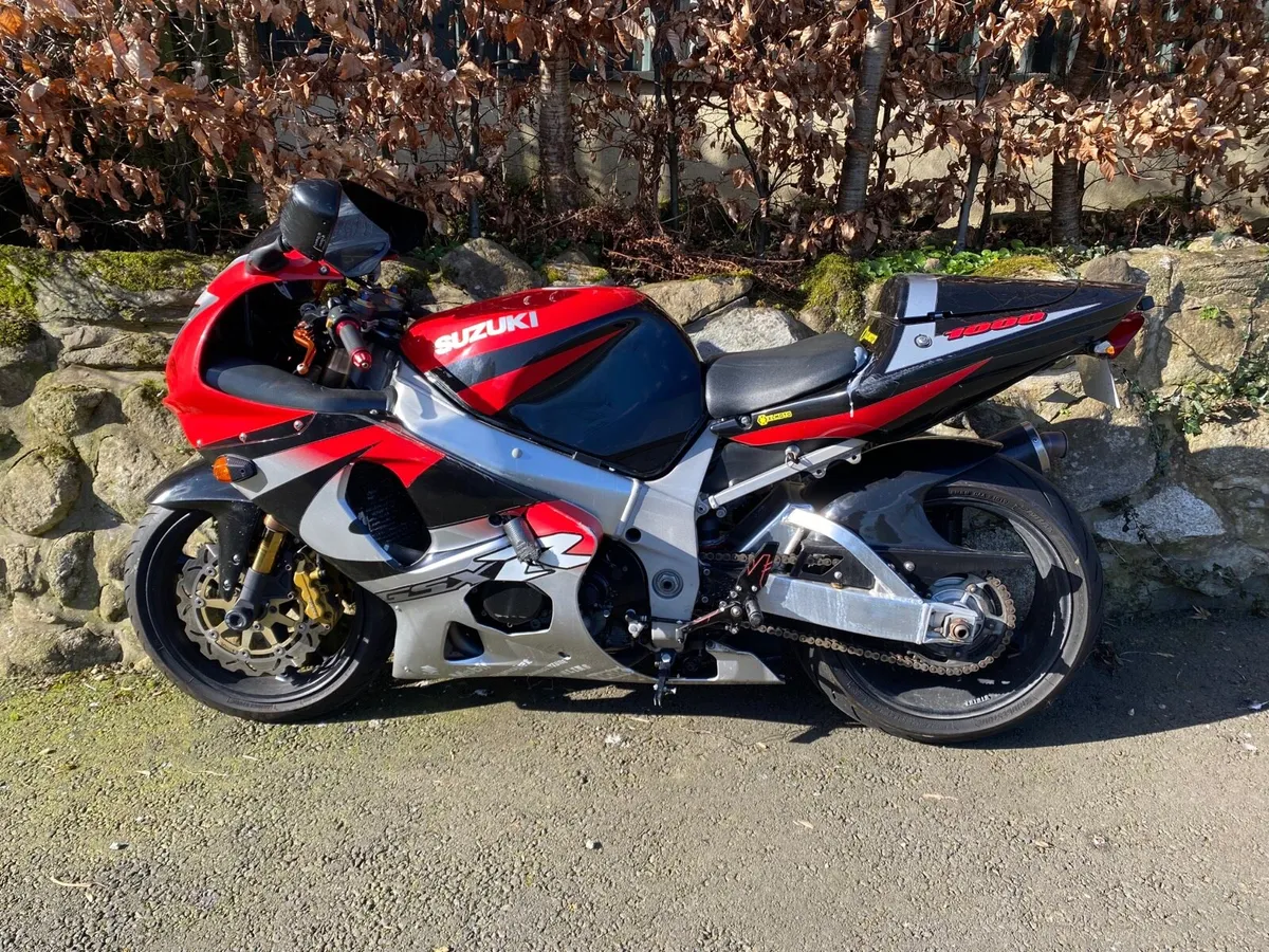 02 gsxr 1000 k2 for breaking - Image 1