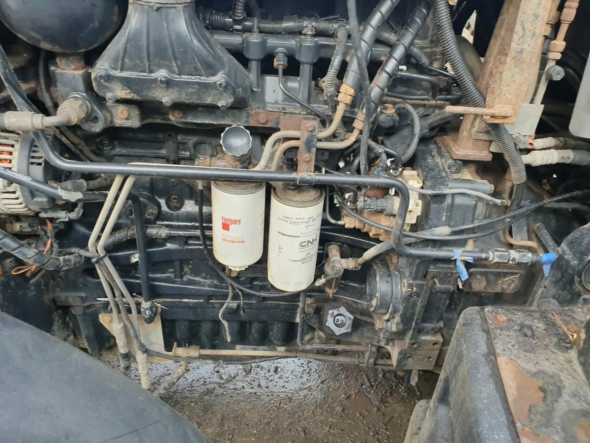 New Holland T7030 COMPLETE ENGINE 87312079 - Image 1