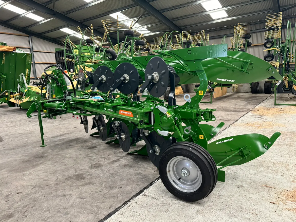 New Amazone  Cayros 4 Furrow reversible plough - Image 1