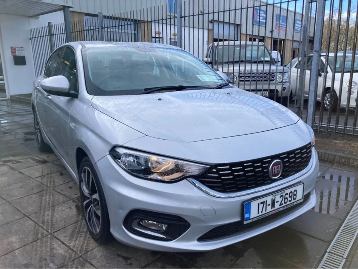Fiat Tipo SD 1.6 MJ 120HP Lounge 4DR
