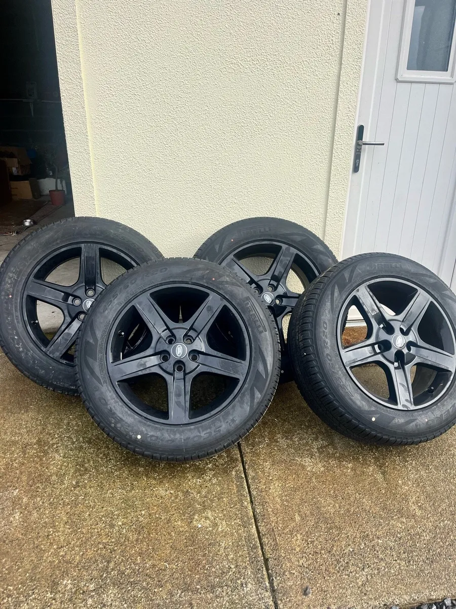 New unused Land Rover defender alloys choice