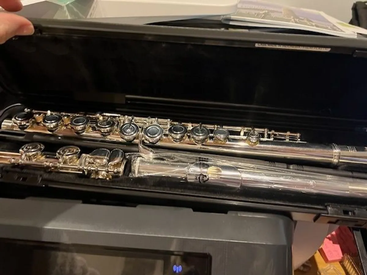 New 2022 Yamaha Flute Yfl - 212 - Image 1
