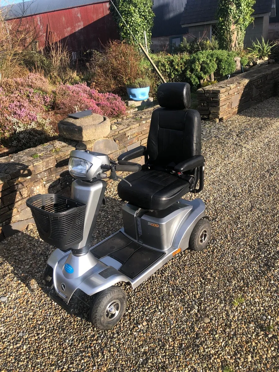 Mobility scooter - Image 1