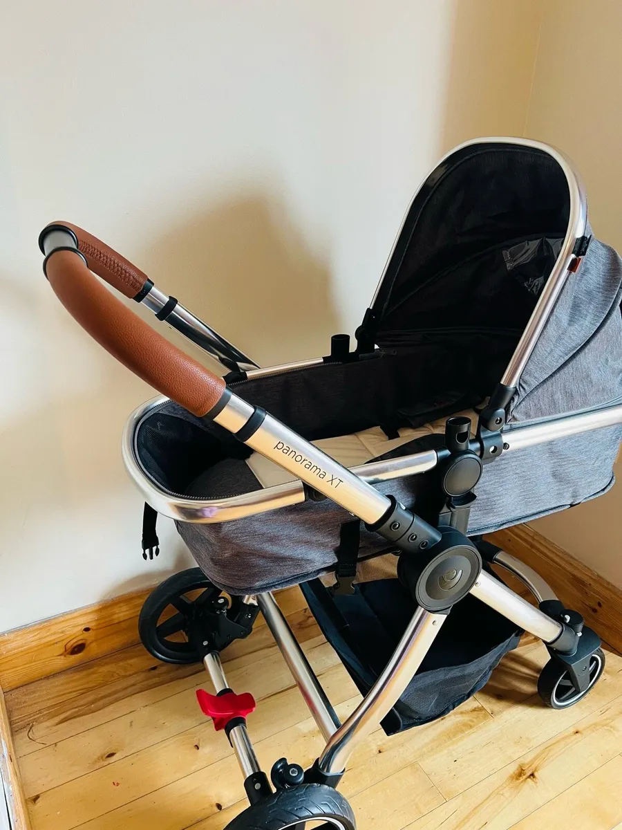 Panorama XT 2 in 1 Travel system for sale in Co. Limerick for 160