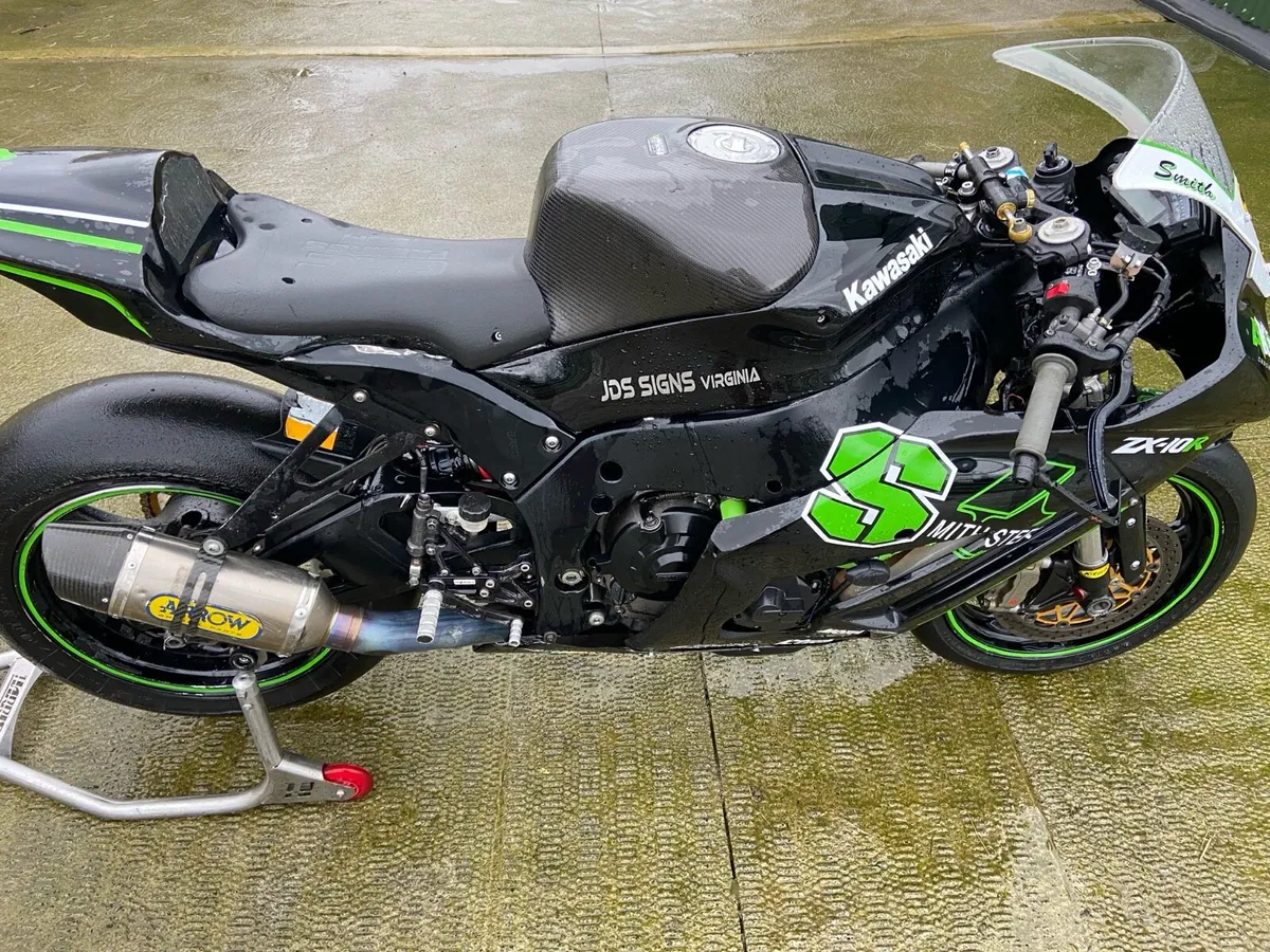 Kawasaki Zx10