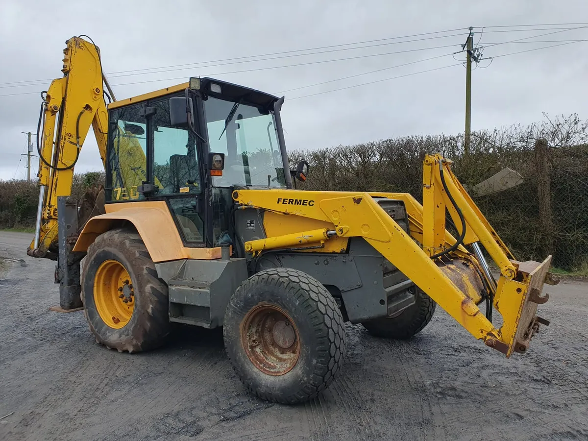 Fermac 750 Digger Loader - Image 4