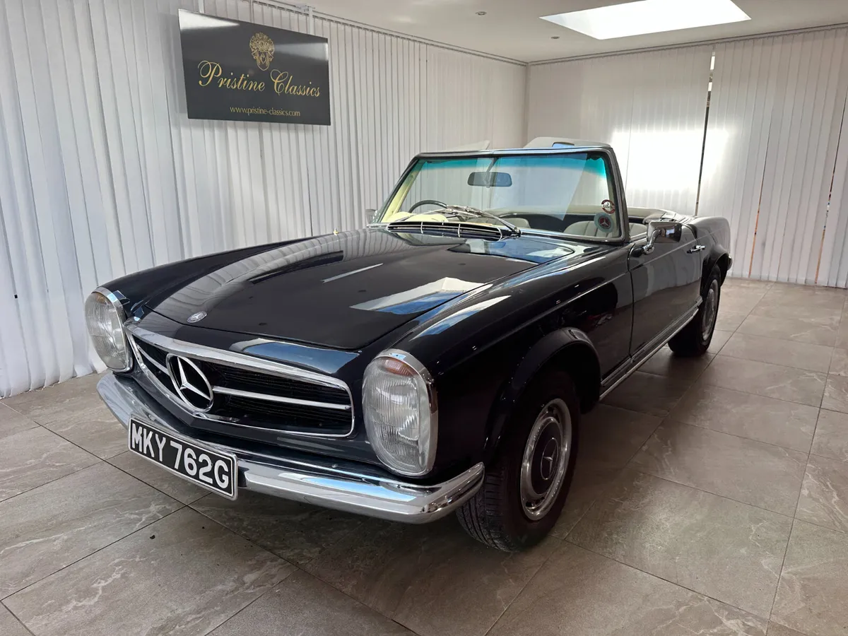 1969 Mercedes 280 SL Pagoda