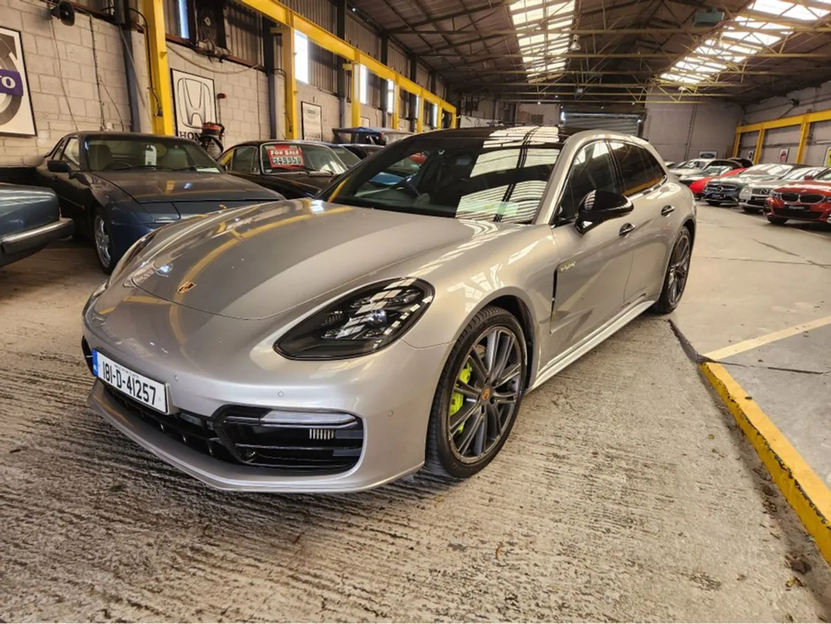 Porsche Panamera 4 E HY E-hybrid Sport Turismo 4D - Image 3