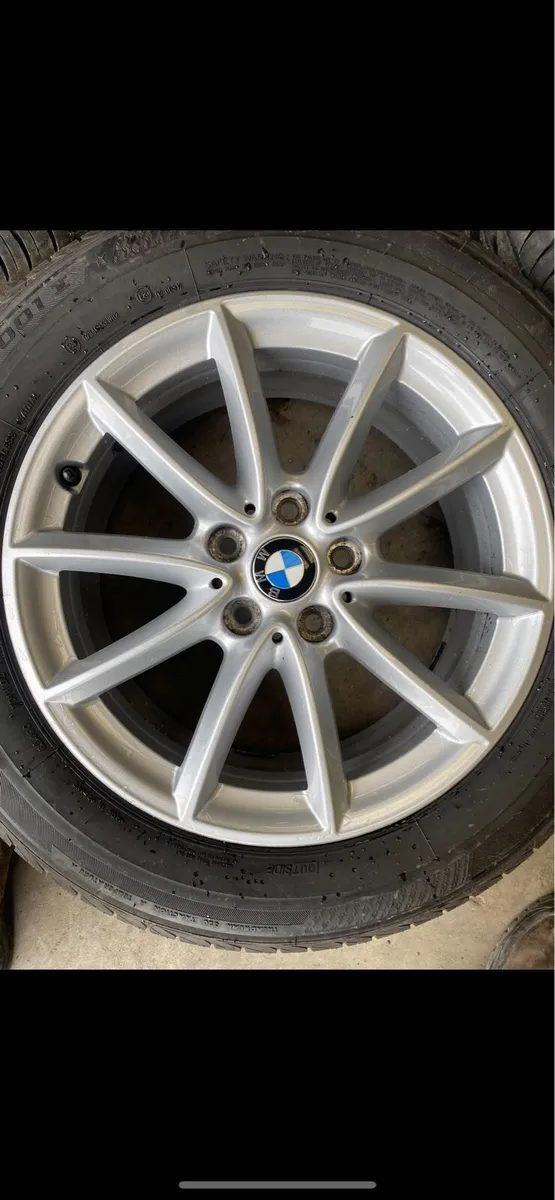 17” genuine bmw alloys tyres - Image 1