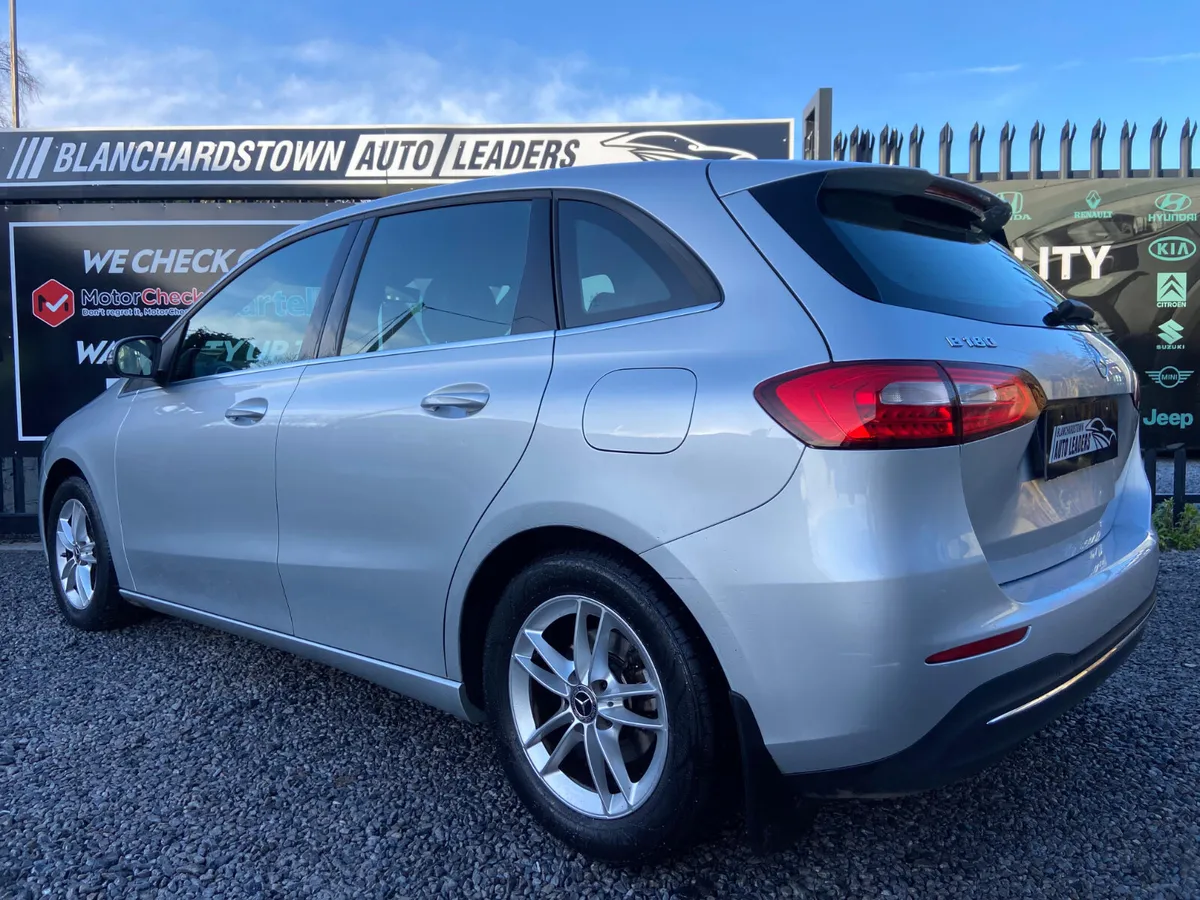 (192) MERCEDES-BENZ B 180 STYLE 136HP 5DR - Image 4
