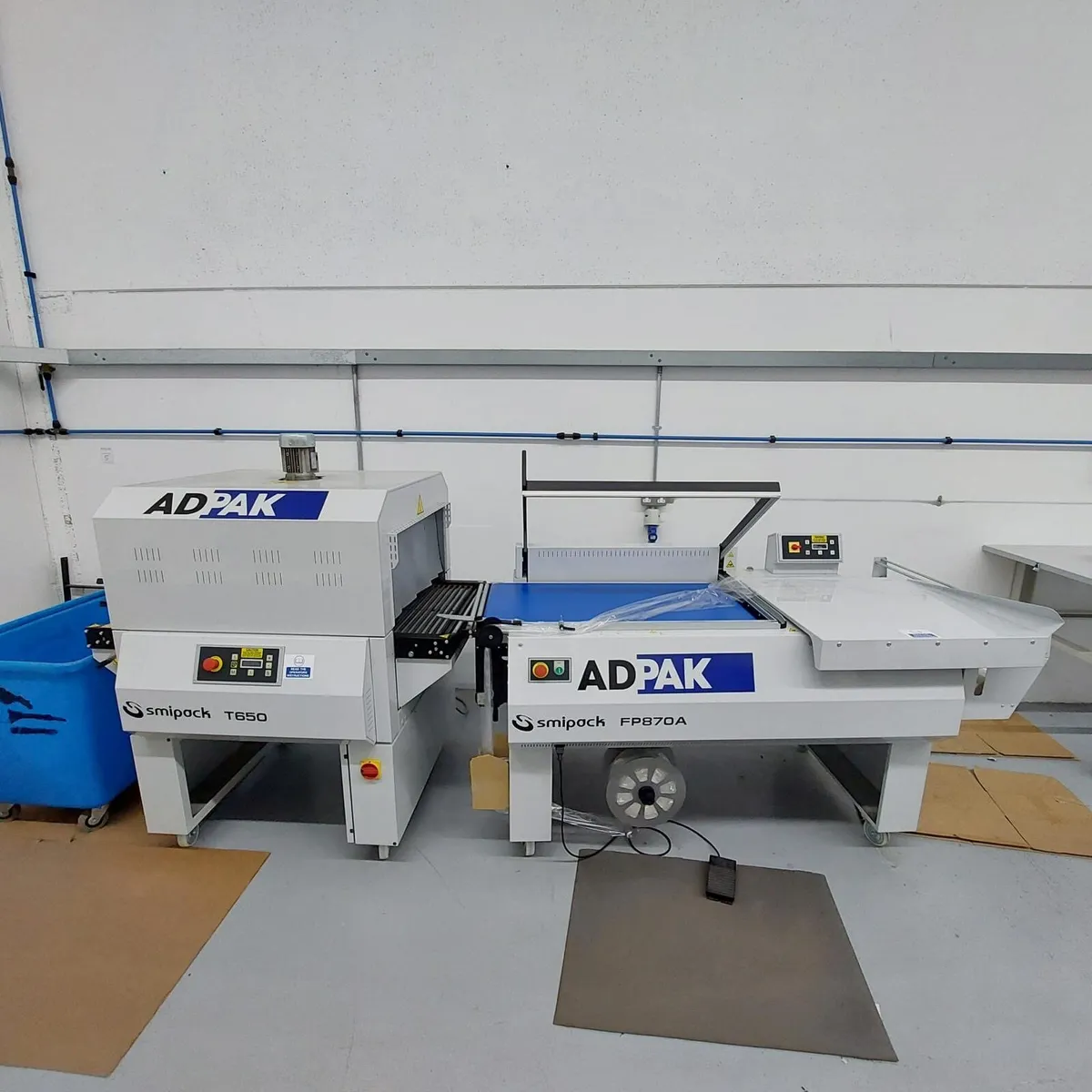 Shrink Wrapper Shrink Wrapping Machine Large !! - Image 1