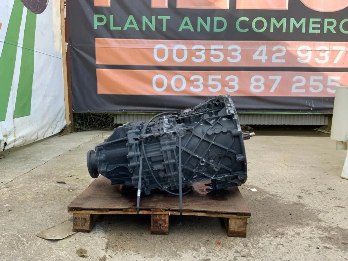 Iveco Stralis 12 Speed ZF Automatic Gearbox......