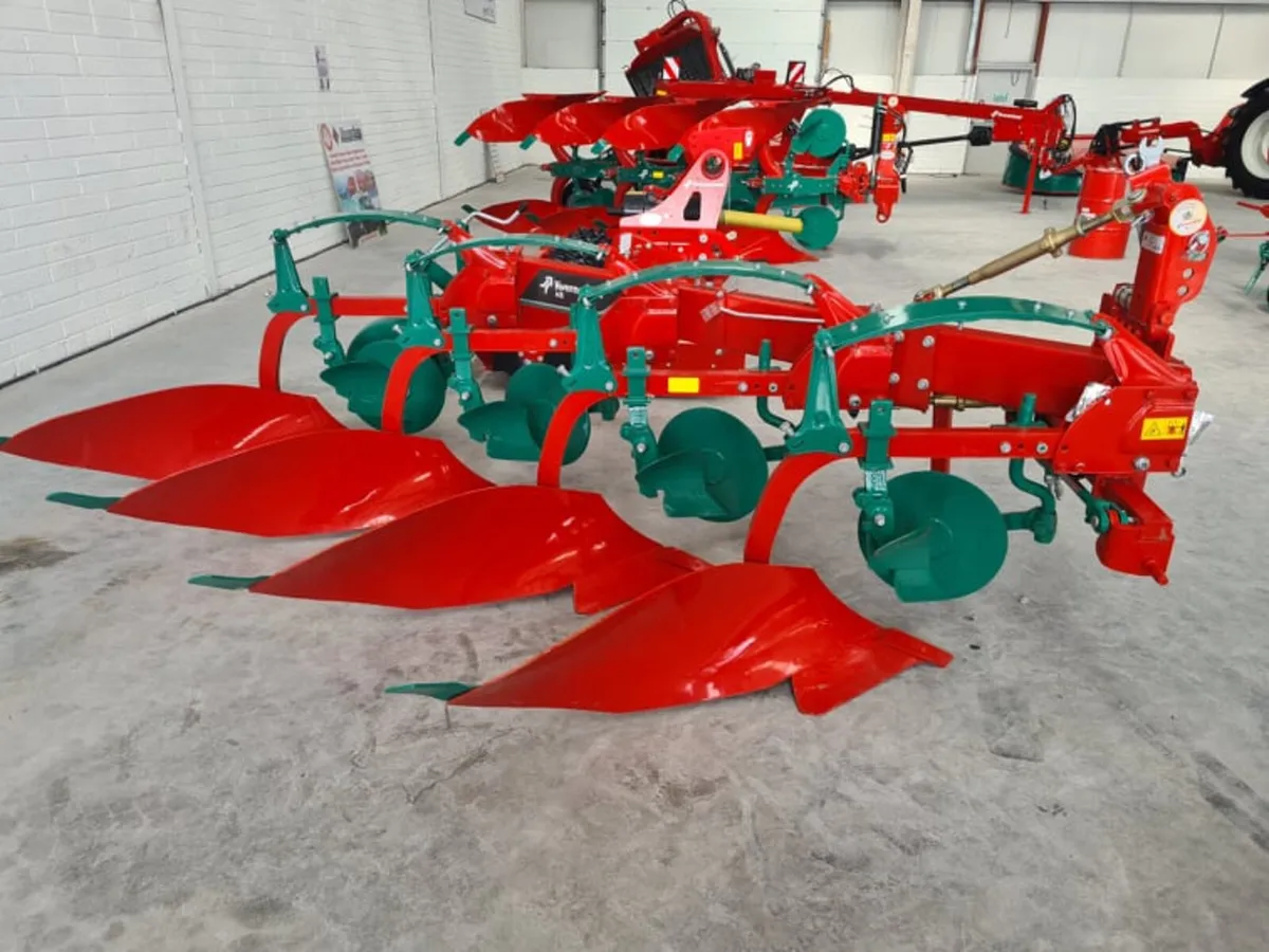 Kverneland AB 4 Furrow Conventional Plough