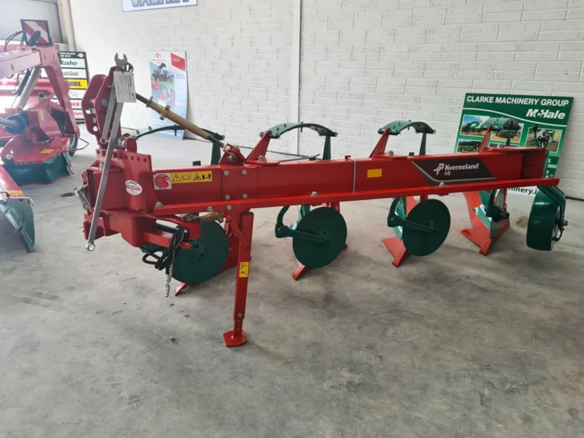 Kverneland AB 4 Furrow Conventional Plough for sale in Co. Roscommon ...