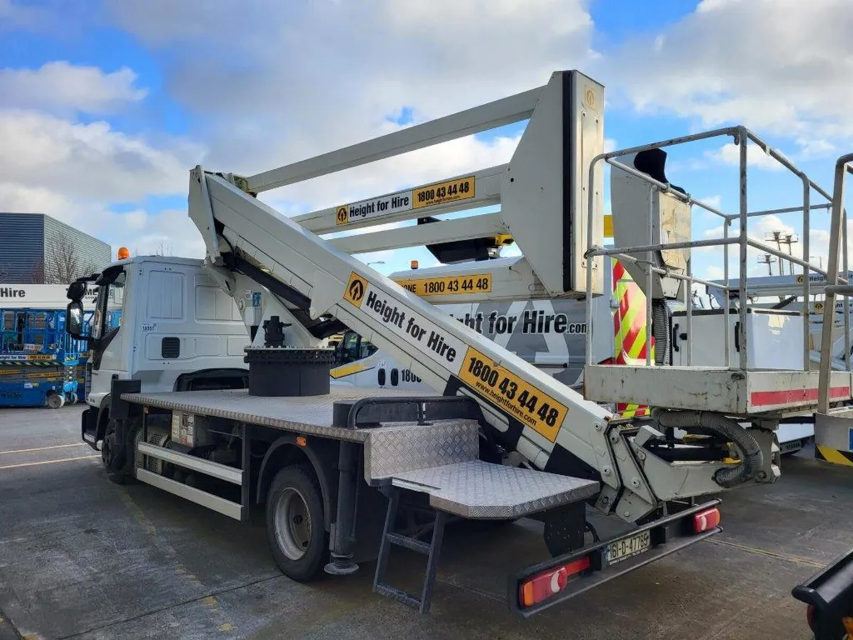 GSR 290PX - 29m Artic Boom mounted on Iveco 2016 - Image 2