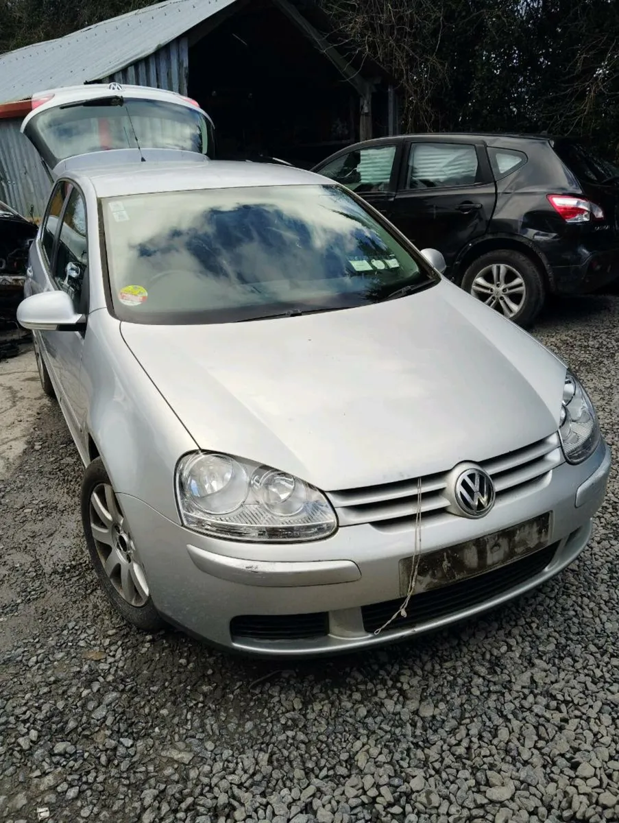 Breaking VW golf 2006 BCA fxq la7w - Image 1