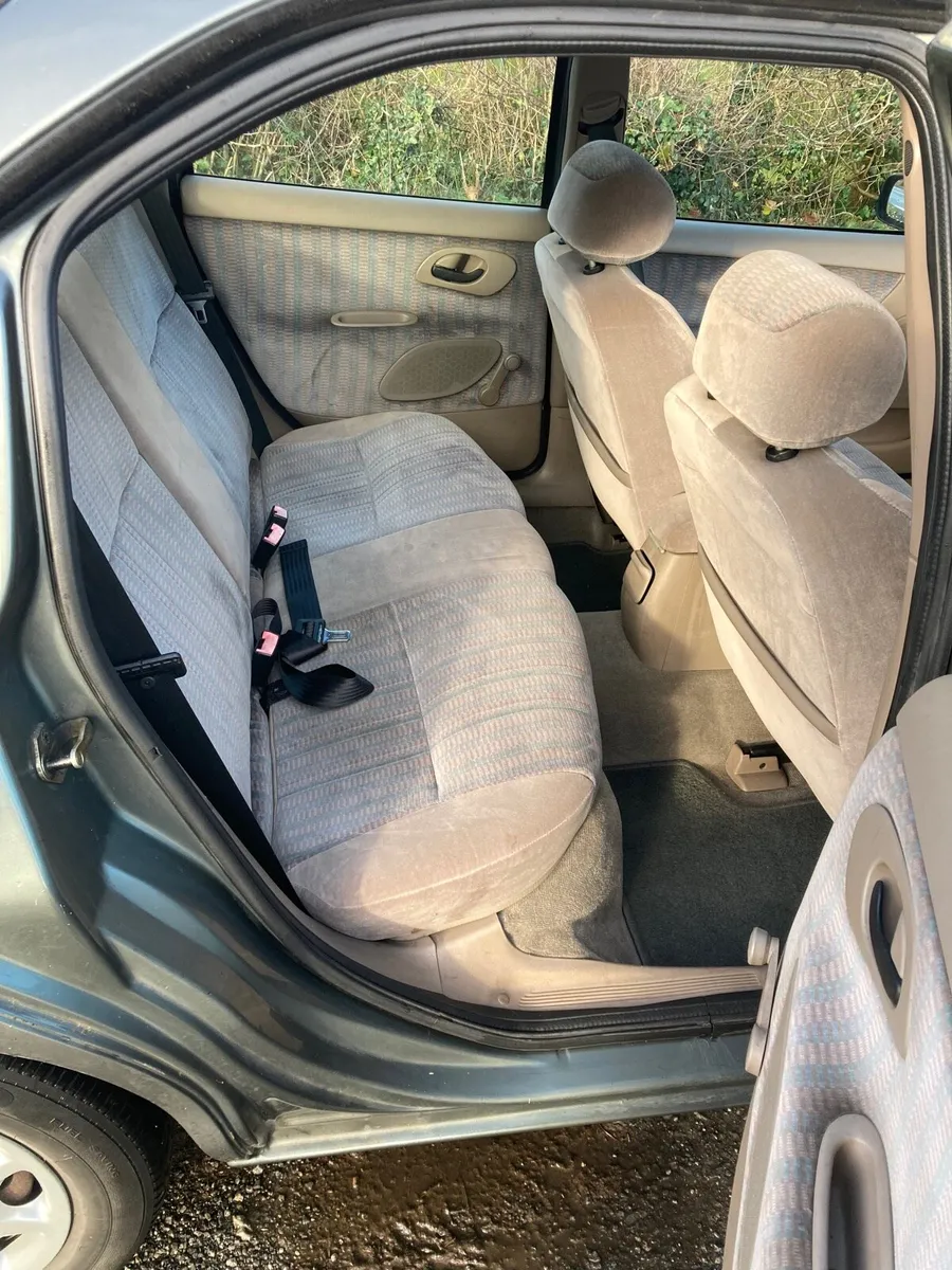 Ford Mondeo.  1993. NCT to Nov 2025 - Image 3