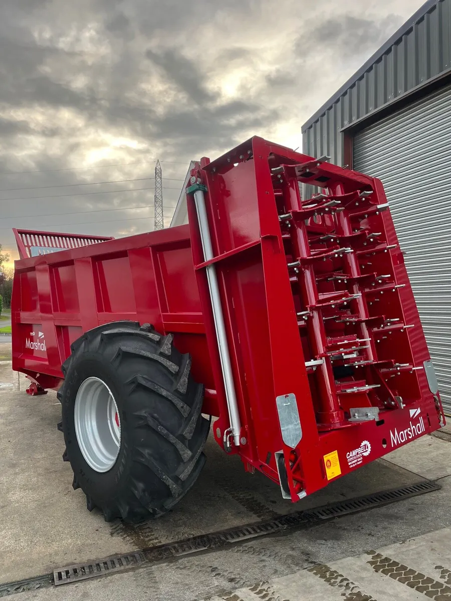 New 2024 Marshall Rear Discharge Dung Spreaders - Image 4