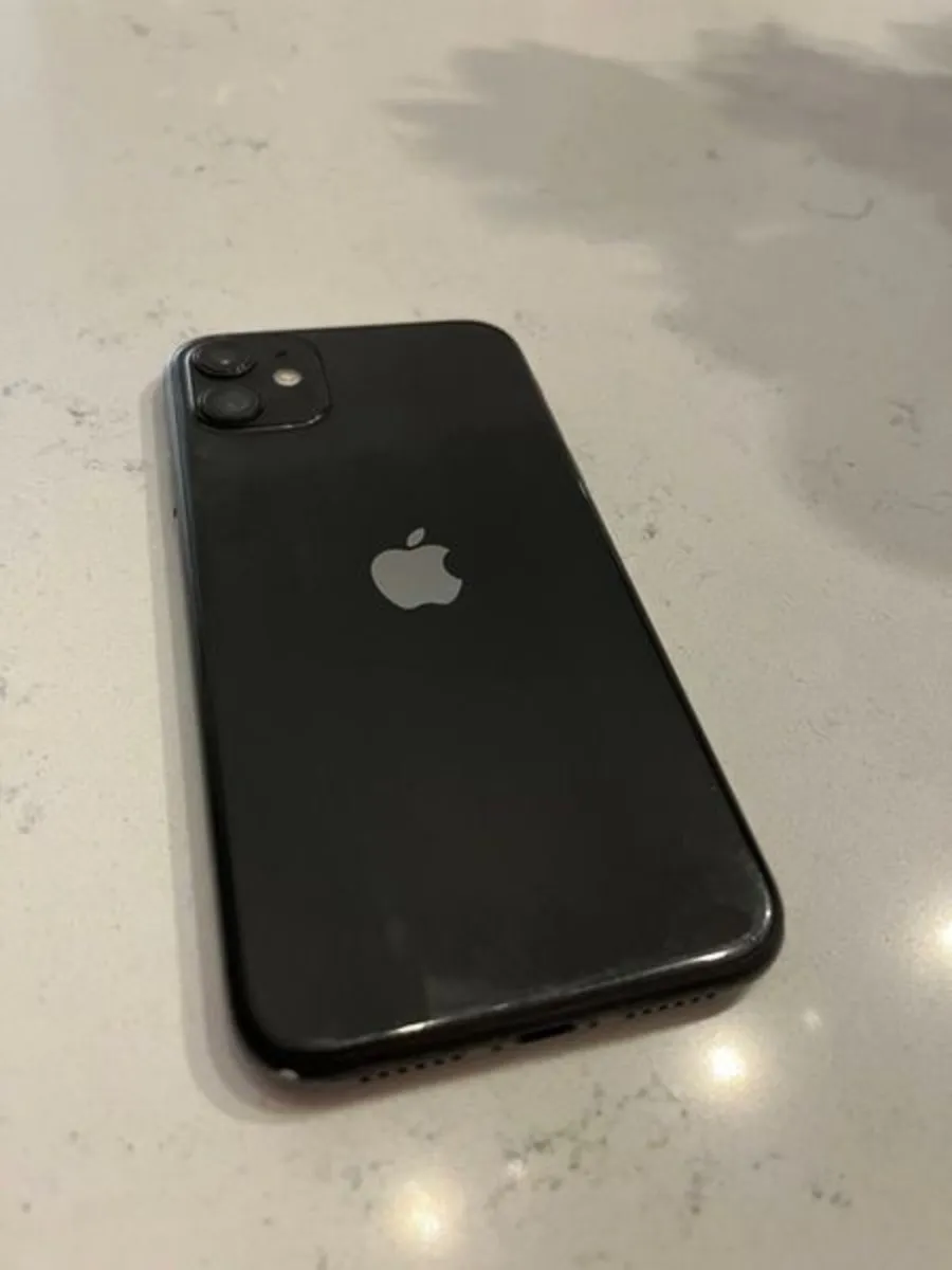 Iphone 11 unlocked - Image 1