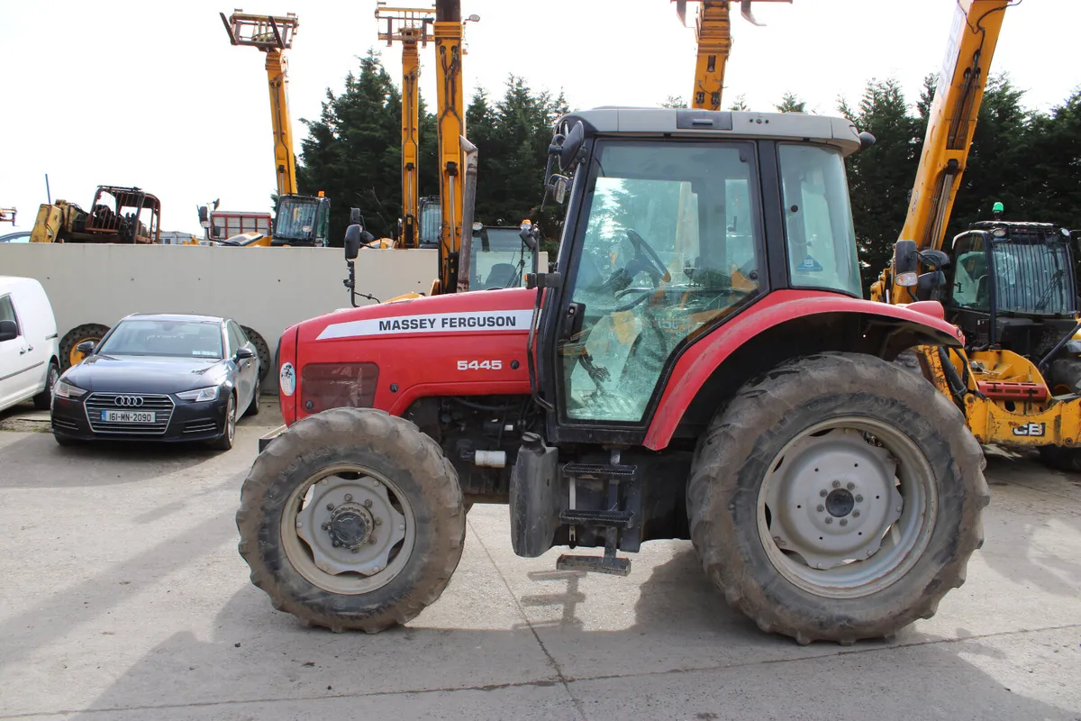 MASSEY FERGUSON 5445 - Image 2