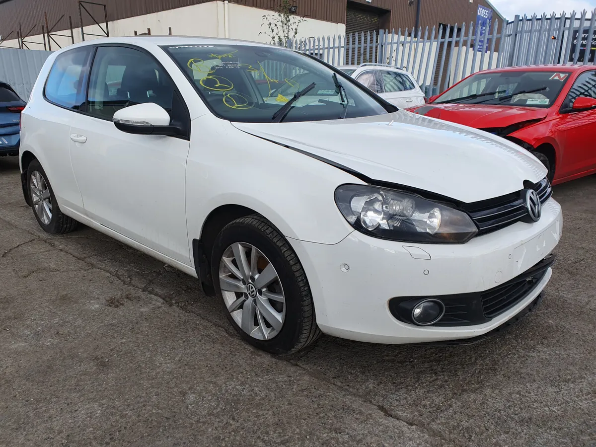 12 VOLKSWAGEN GOLF  2.0 TDI (CFF)  FOR BREAKING - Image 2