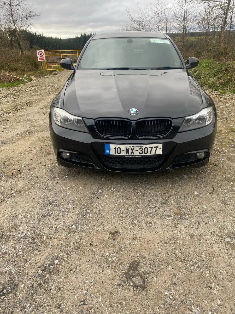 BMW e90 318 m sport