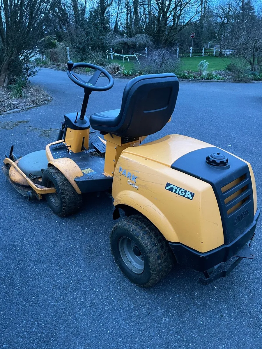 Lawn mower for sale in Co. Kilkenny for €550 on DoneDeal