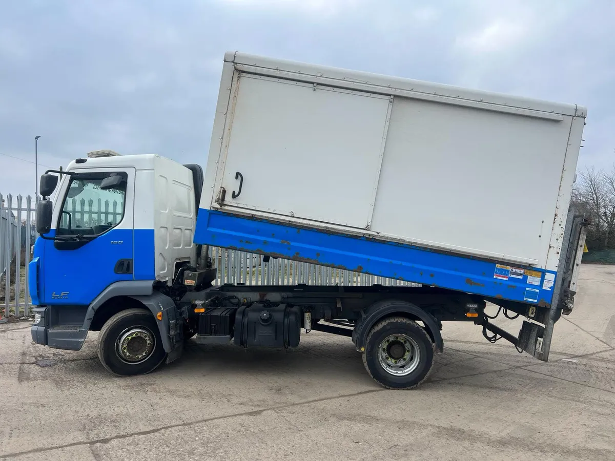 Choice of 2014 daf 7.5Ton and 10ton gross tipper - Image 4