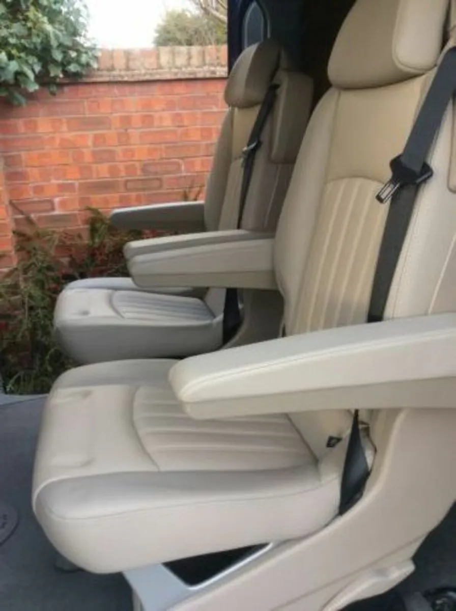 Captain Seats for Mercedes Viano/V-Class