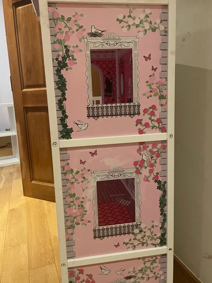 Doll house for sale in Co. Kildare for €50 on DoneDeal
