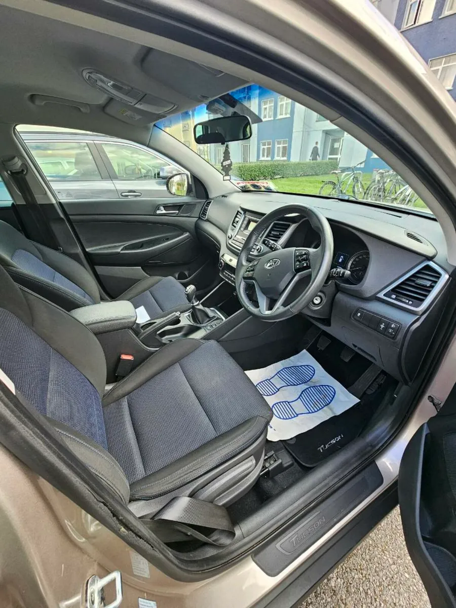 2016 Hyundai Tuson PRICE REDUCED for sale in Co. Clare for €12,150 on ...