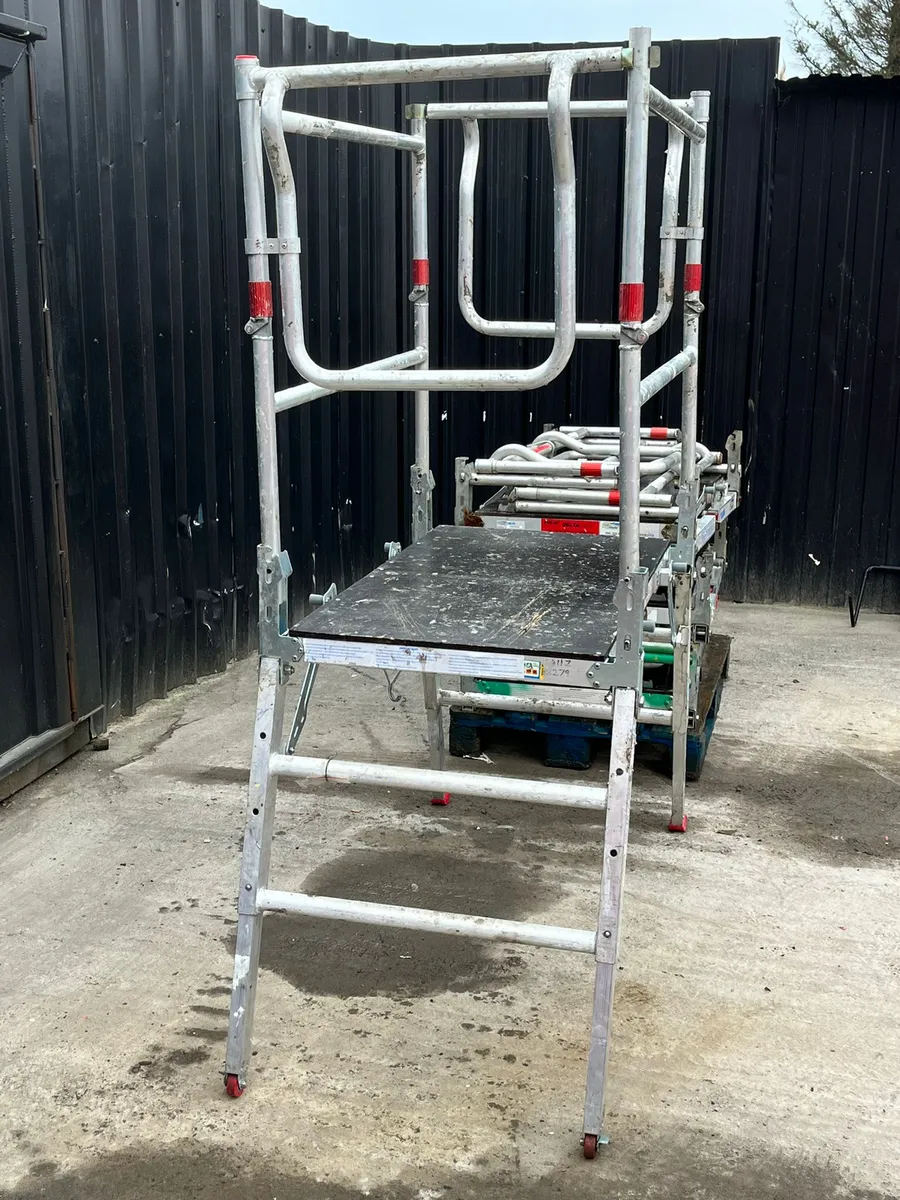 3 step Aluminium Access Platform - Image 3