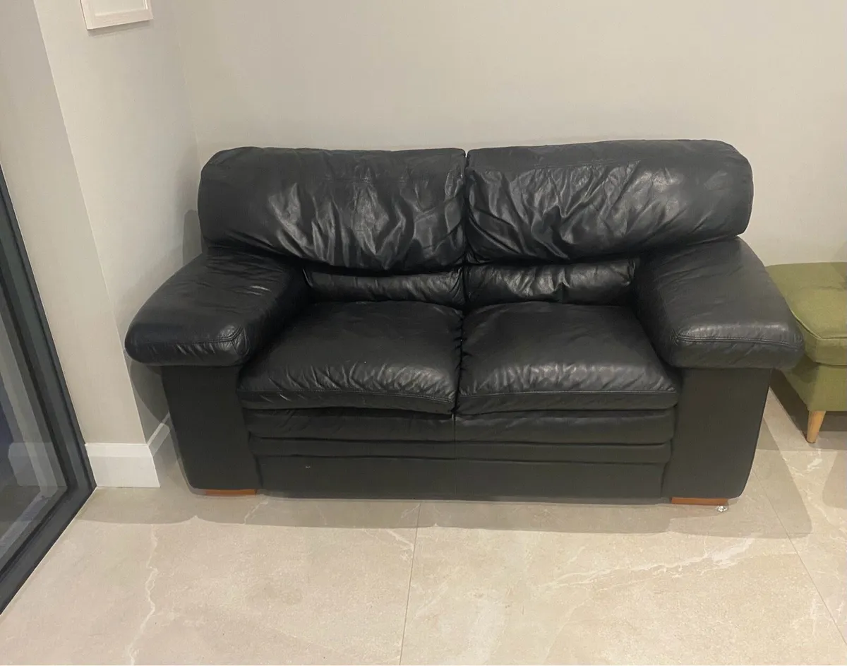 2 seater deals sofa done deal