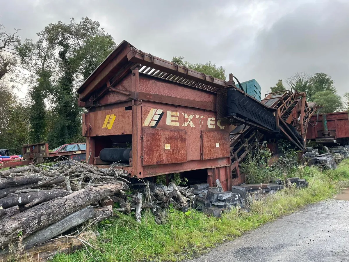 Extec 3 way split screener Galway/laois - Image 1