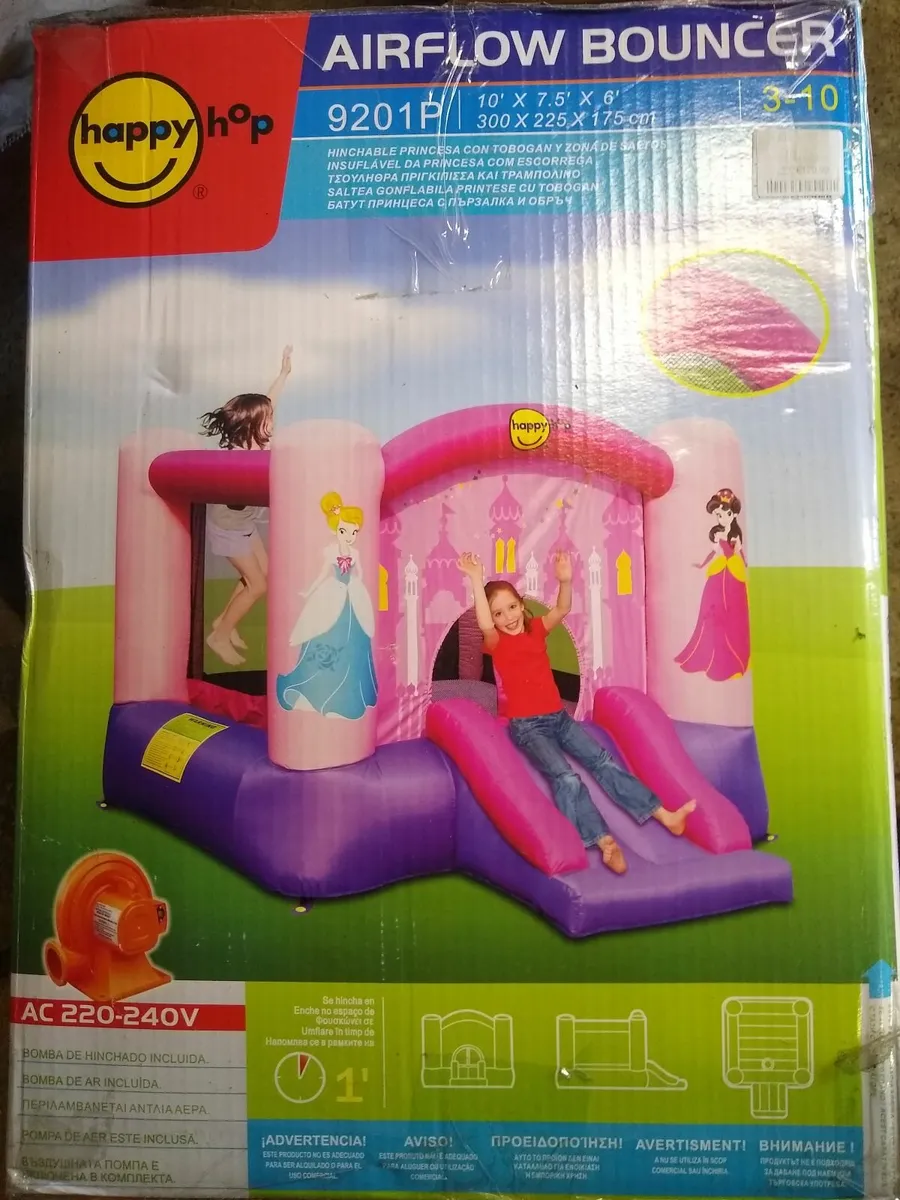 Princess Bouncy Castle 10'X7.5'X6'