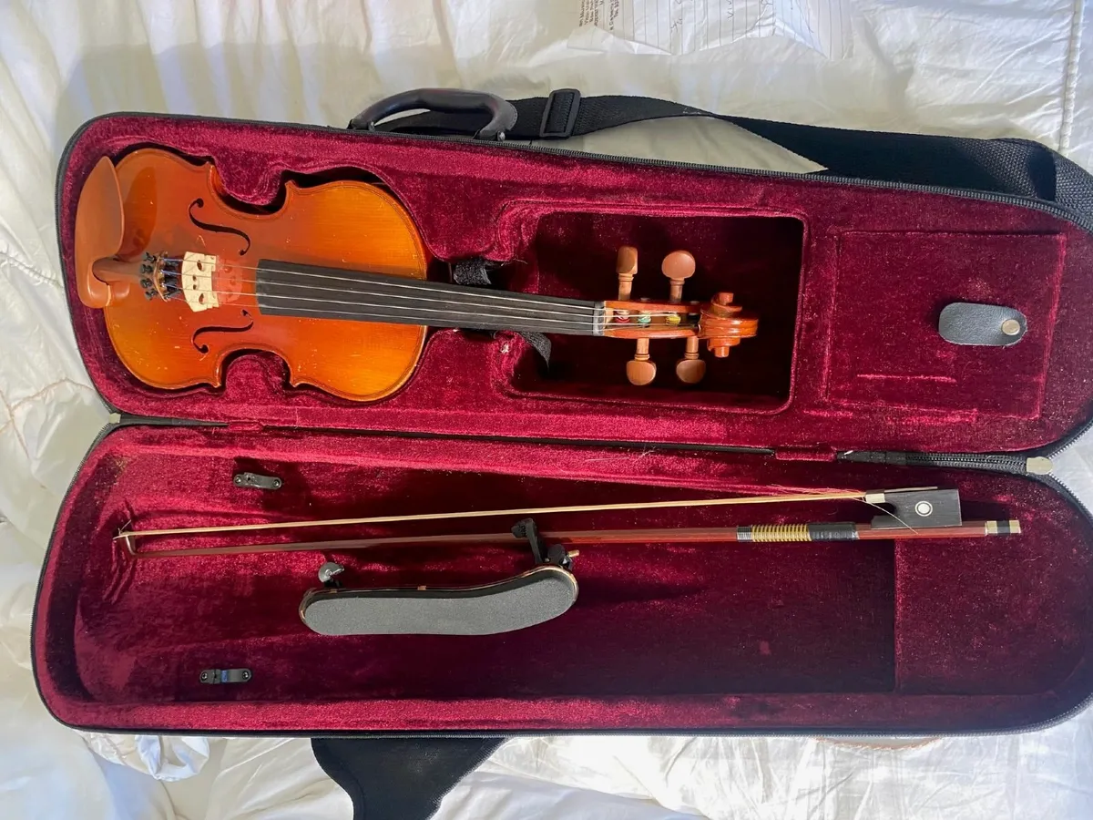 Violin - 3/4 For Sale - Image 1
