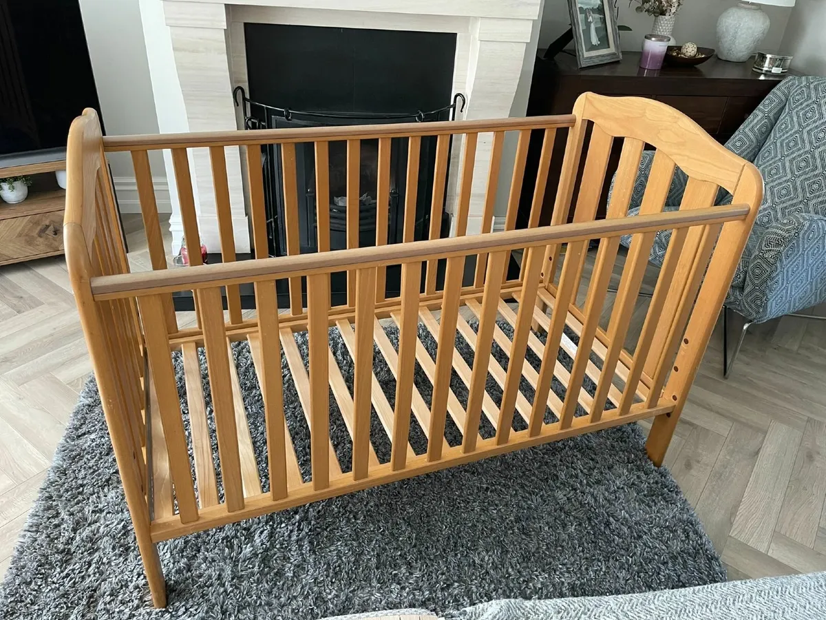 Done deal store cot bed