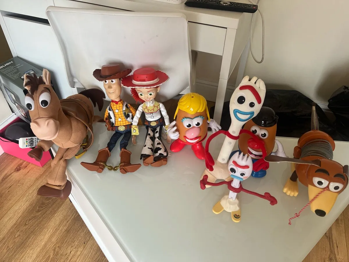 Toy Story dolls/figures