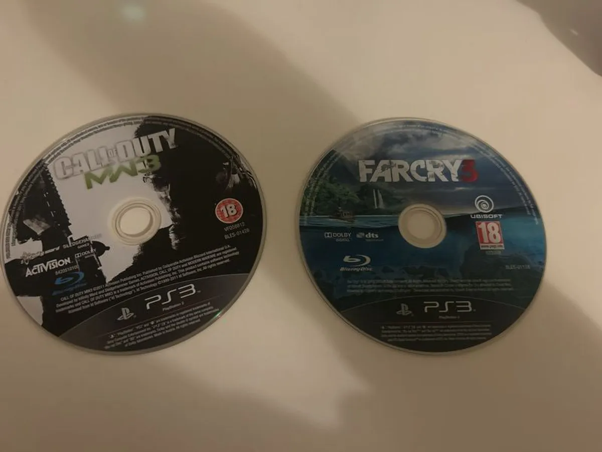 ps3 games farcry 3 and call of duty mw3 loose discs