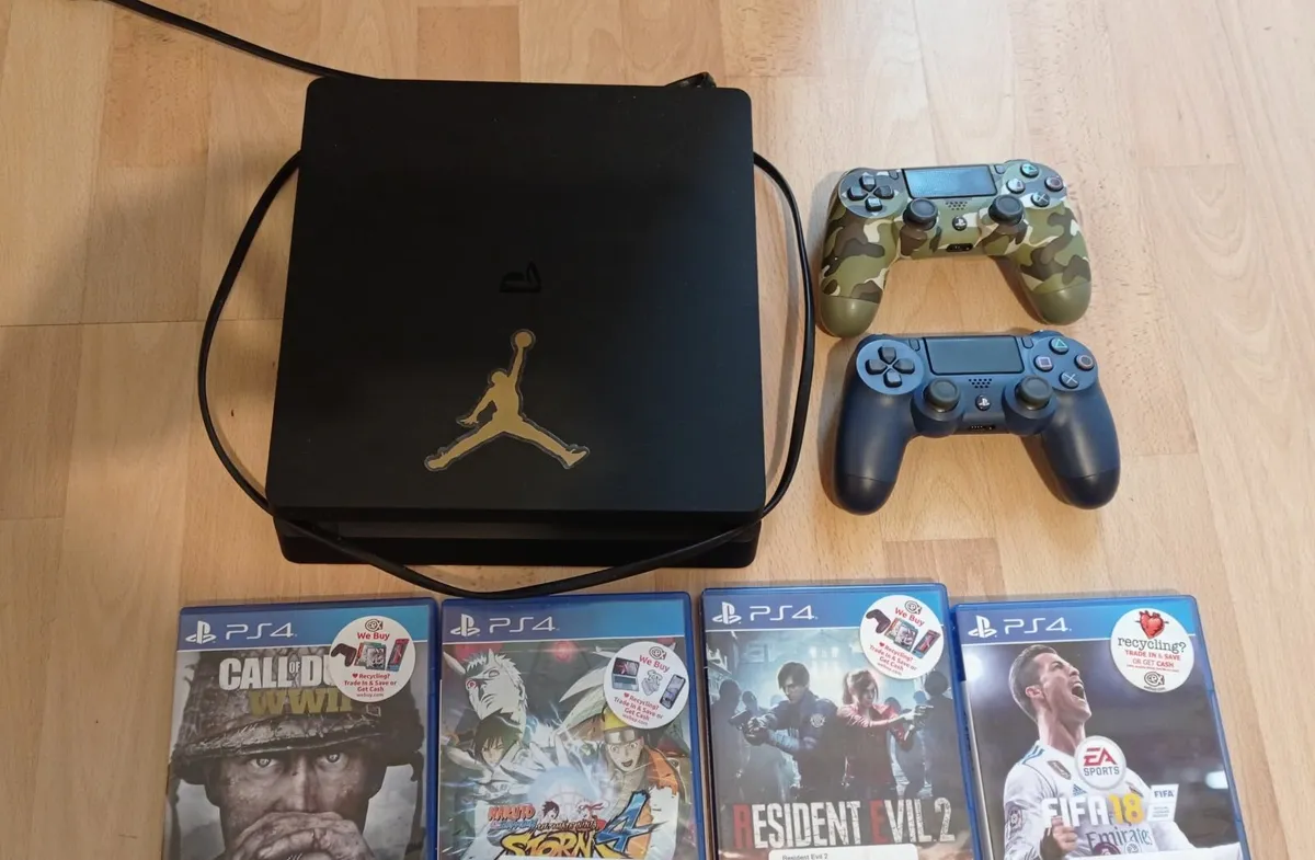 Ps4 for sale done on sale deal