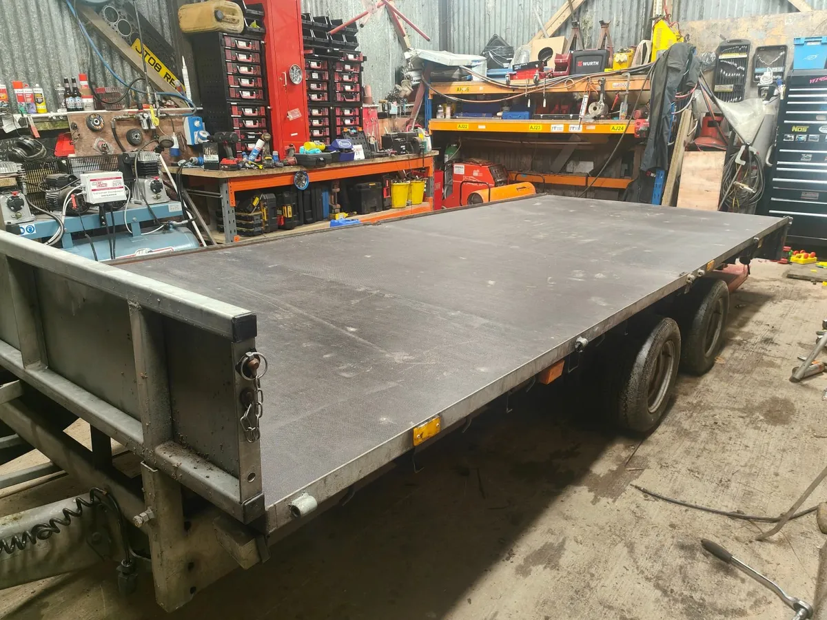 Flooring/ buffalo board - Image 1