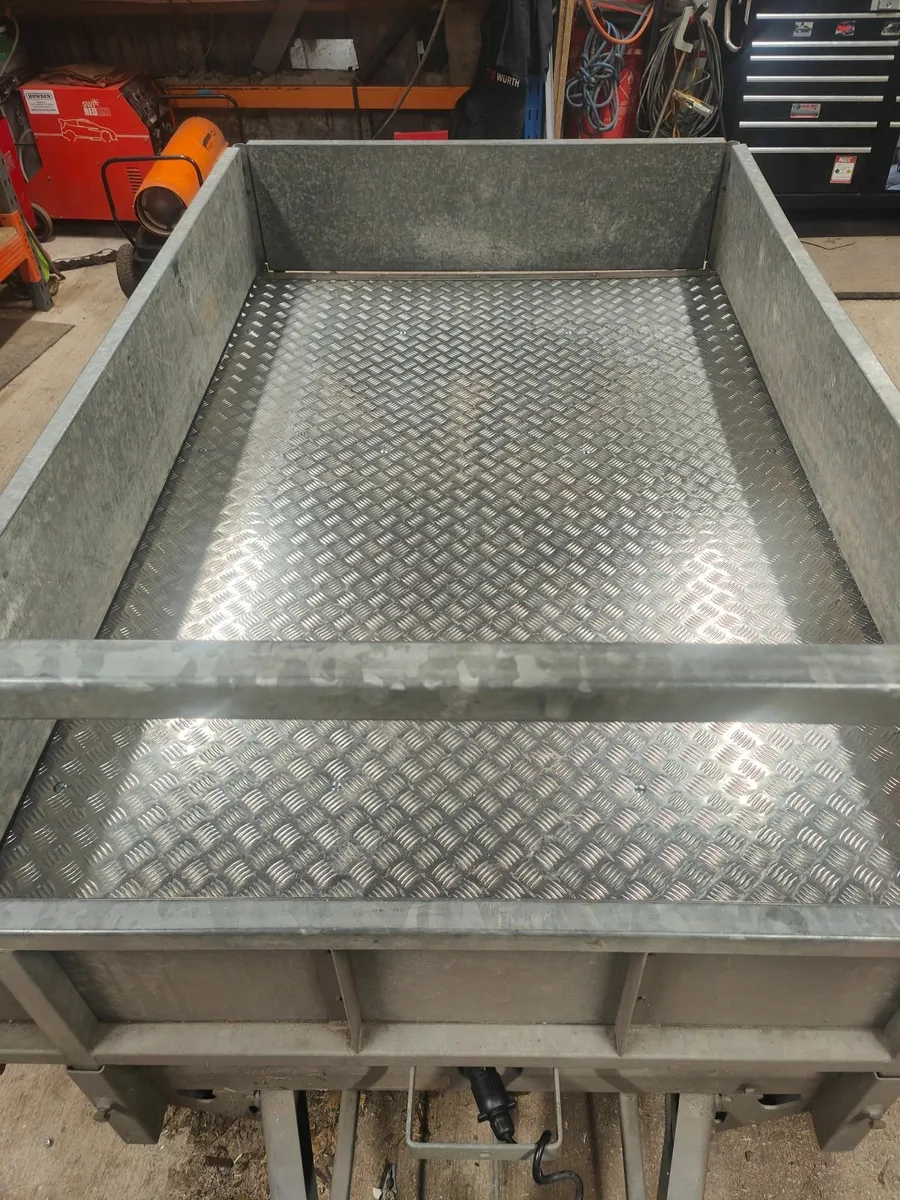 Flooring/ buffalo board - Image 4