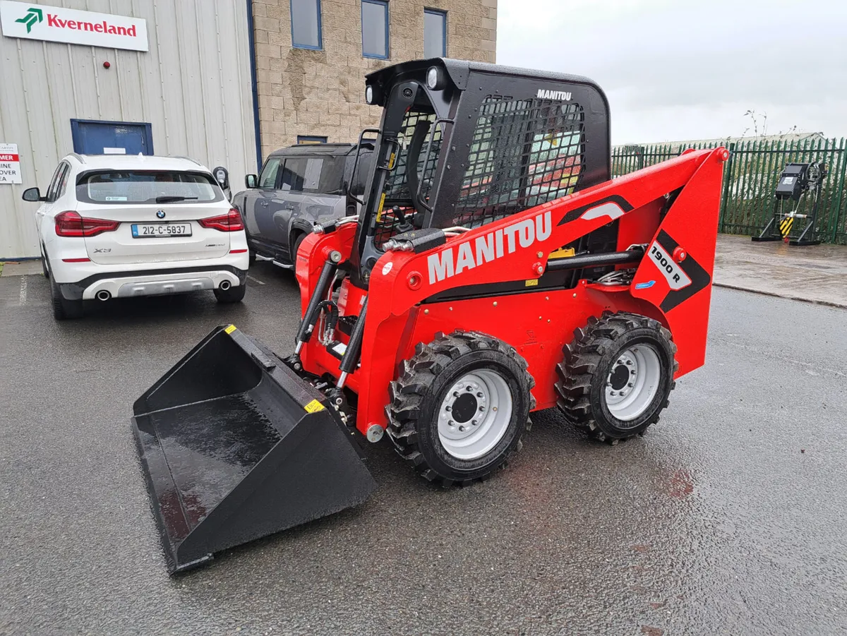 New Manitou 1900R skidsteer - Image 2