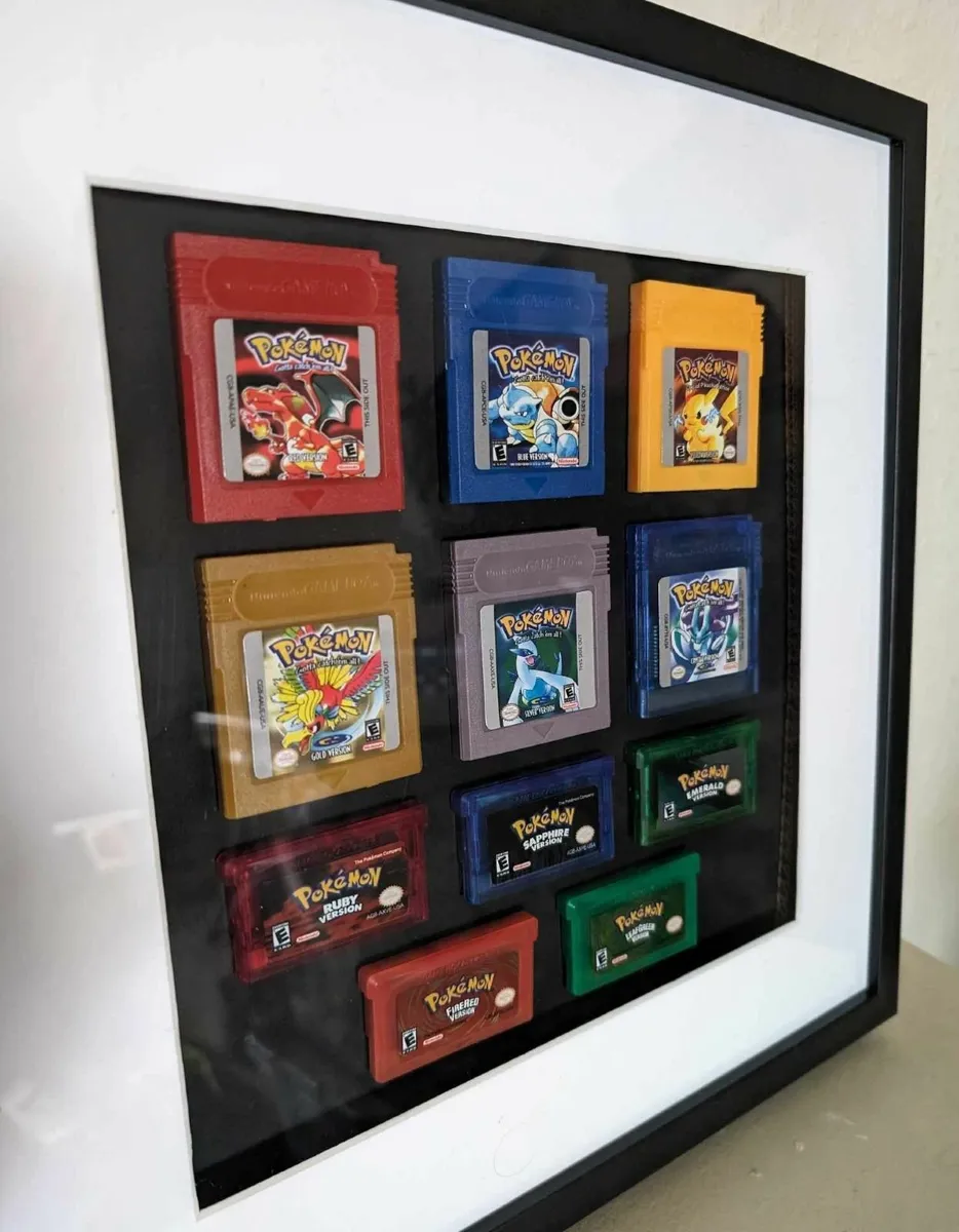 Custom Pokemon Gameboy frame Nintendo Red Gold - Image 1
