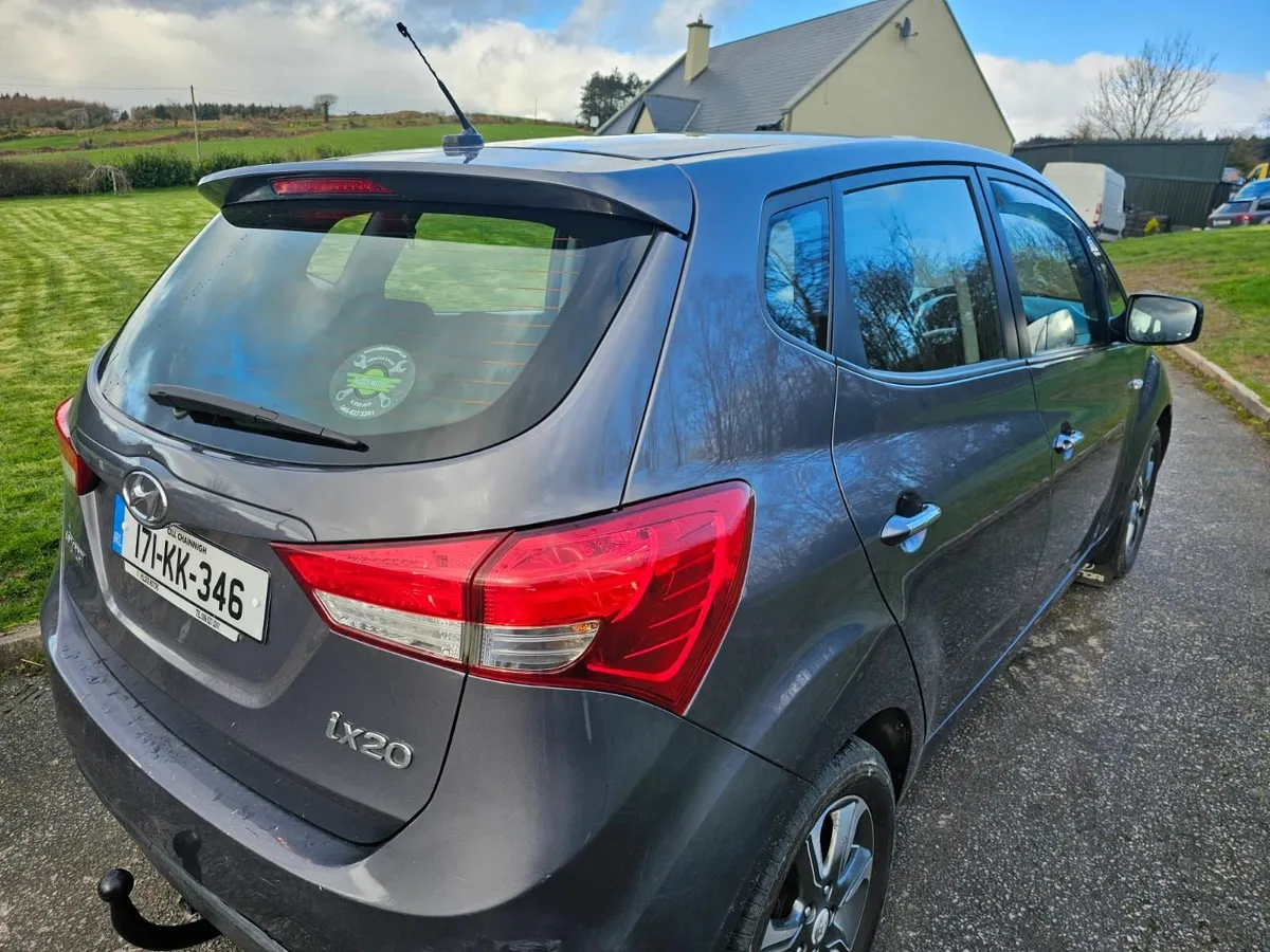 2017 Hyundai ix20 Deluxe - Image 3